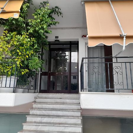 Luchia Apartamento Patras Exterior foto