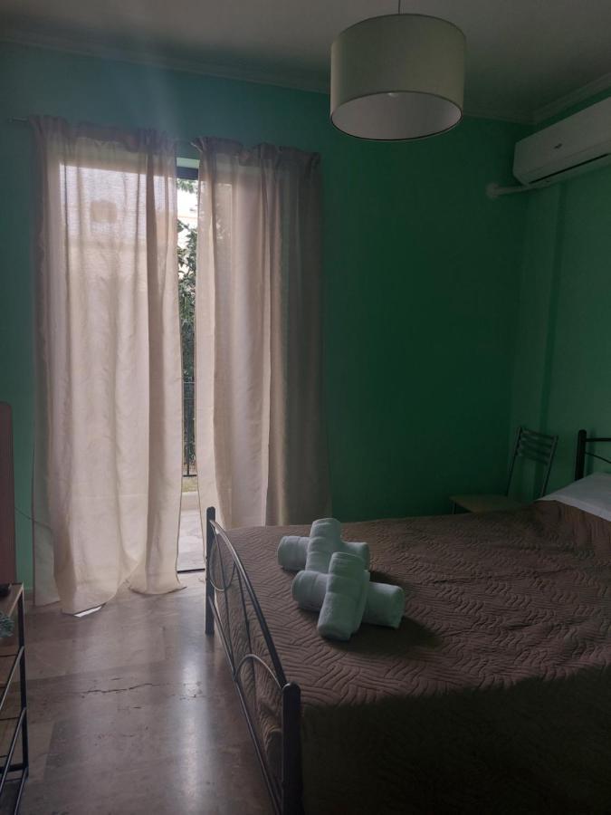 Luchia Apartamento Patras Exterior foto