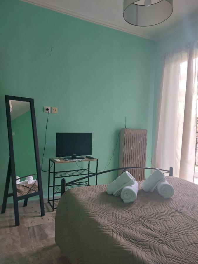 Luchia Apartamento Patras Exterior foto